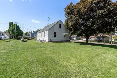 227 5th Avenue NE, Faribault, MN 55021 - Photo 25