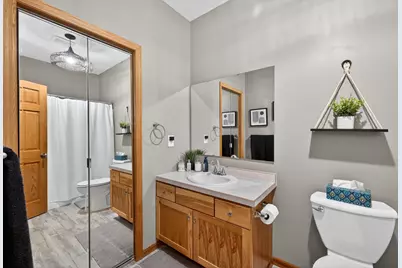 8018 Aquarius Drive, Fargo, ND 58104 - Photo 21