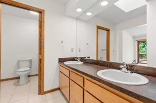 15604 White Pine Dr, Minnetonka, MN 55391 - Photo 17