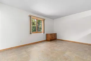 15604 White Pine Dr, Minnetonka, MN 55391 - Photo 9