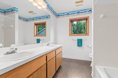 15604 White Pine Drive, Minnetonka, MN 55391 - Photo 23
