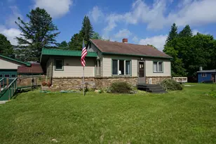 35 Sunset Ave NW, Bagley, MN 56621 - Photo 1