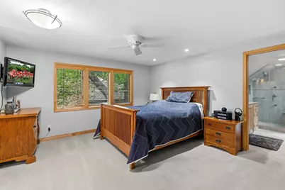 14711 Woodruff Road, Wayzata, MN 55391 - Photo 13