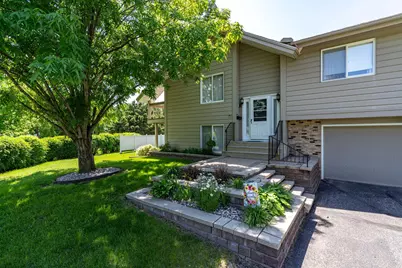 601 4th Avenue NE #16, Crookston, MN 56716 - Photo 1