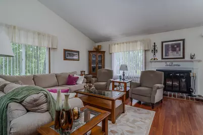 601 4th Avenue NE #16, Crookston, MN 56716 - Photo 9