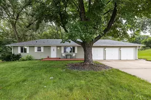 1515 Woodhill Rd, Burnsville, MN 55337 - Photo 35