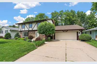 1265 Belmont Lane W, Roseville, MN 55113 - Photo 1