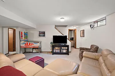 1265 Belmont Lane W, Roseville, MN 55113 - Photo 37