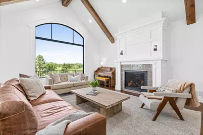 105 Spring Farm Road, North Oaks, MN 55127 - Photo 9