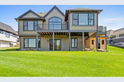 105 Spring Farm Road, North Oaks, MN 55127 - Photo 3