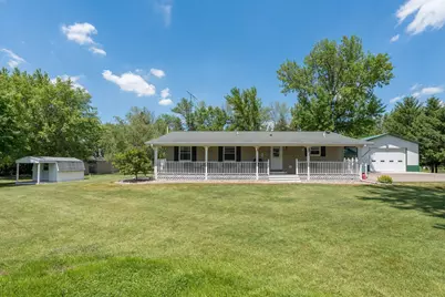 1106 N Main Street, Janesville, MN 56048 - Photo 1
