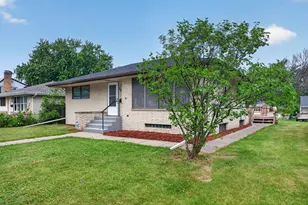 1607 Clarence St, Saint Paul, MN 55106 - Photo 15