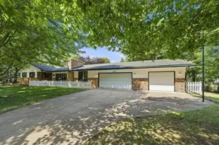 12199 Robin Road N, Maple Grove, MN 55369 - Photo 27