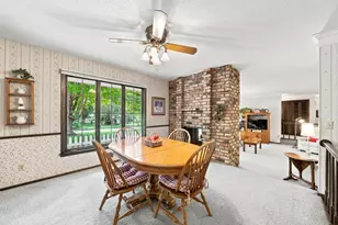 12199 Robin Road N, Maple Grove, MN 55369 - Photo 7
