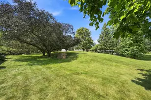 12199 Robin Road N, Maple Grove, MN 55369 - Photo 25