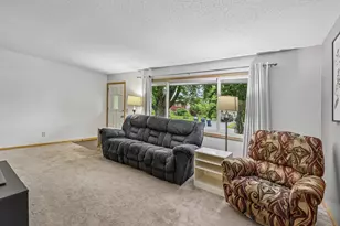 10121 96th Pl N, Maple Grove, MN 55369 - Photo 7