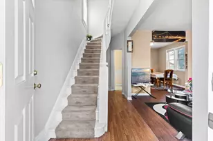 513 Van Buren Ave, Saint Paul, MN 55103 - Photo 3