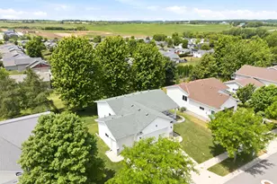 5217 King Arthur Dr NW, Rochester, MN 55901 - Photo 57