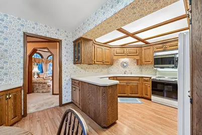 830 Westwind Drive, Little Canada, MN 55109 - Photo 5
