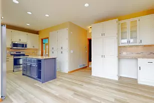 8658 Upland Ln N, Maple Grove, MN 55311 - Photo 23