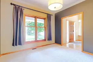8658 Upland Ln N, Maple Grove, MN 55311 - Photo 13
