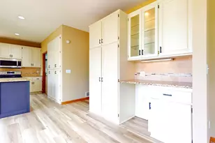 8658 Upland Ln N, Maple Grove, MN 55311 - Photo 21