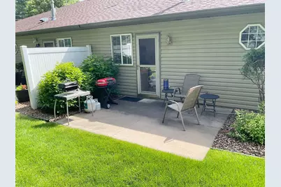 1700 Carriage Homes Drive SW #B, Austin, MN 55912 - Photo 21