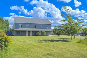 2718 Northridge Dr, Duluth, MN 55811 - Photo 1