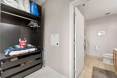 929 Portland Avenue #2308, Minneapolis, MN 55404 - Photo 17