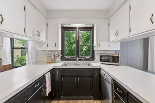 5538 Chicago Ave, Minneapolis, MN 55417 - Photo 9