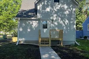 1203 Apel Ave, Worthington, MN 56187 - Photo 1