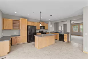 11941 Emery Village Dr N, Champlin, MN 55316 - Photo 15