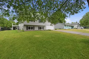 8923 Janero Ave S, Cottage Grove, MN 55016 - Photo 3