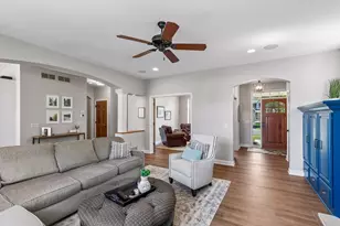 8595 Moraine Dr, Shakopee, MN 55379 - Photo 7