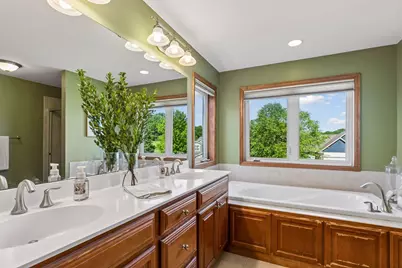 8595 Moraine Drive, Shakopee, MN 55379 - Photo 23