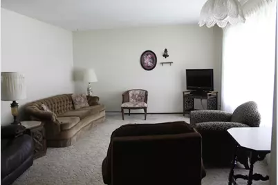 611 Grand Avenue NW, Silver Lake, MN 55381 - Photo 3