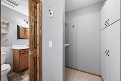 9609 Lonsdale Circle, Minnetonka, MN 55305 - Photo 15