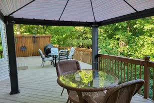 1266 Deerwood Dr, Eagan, MN 55123 - Photo 21