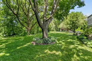 12803 Everest Ave, Apple Valley, MN 55124 - Photo 33
