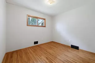 821 Ash Ave, Bird Island, MN 55310 - Photo 15