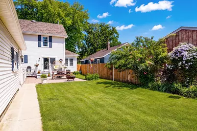 308 7th Street SW, Austin, MN 55912 - Photo 9