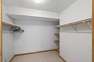 4134 Thornhill Ln, Vadnais Heights, MN 55127 - Photo 31