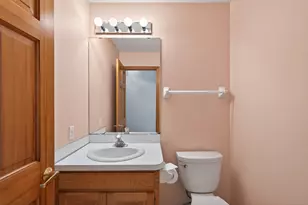 4134 Thornhill Ln, Vadnais Heights, MN 55127 - Photo 25