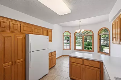 4134 Thornhill Lane, Vadnais Heights, MN 55127 - Photo 15