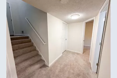 546 Hazel Street N, Saint Paul, MN 55119 - Photo 17