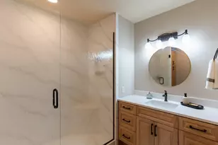 2541 S 26th Ave S, Fargo,  58103 - Photo 17
