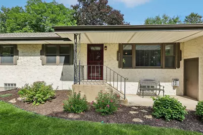 8727 Baltimore Street NE, Blaine, MN 55449 - Photo 3