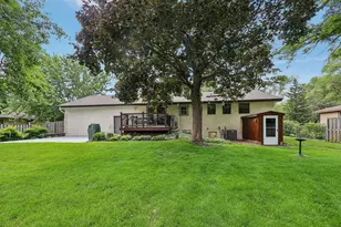 8727 Baltimore St NE, Blaine, MN 55449 - Photo 31