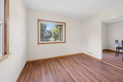 1331 4th Street E, Saint Paul, MN 55106 - Photo 7
