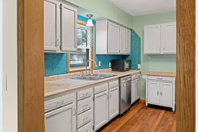 1331 4th Street E, Saint Paul, MN 55106 - Photo 9